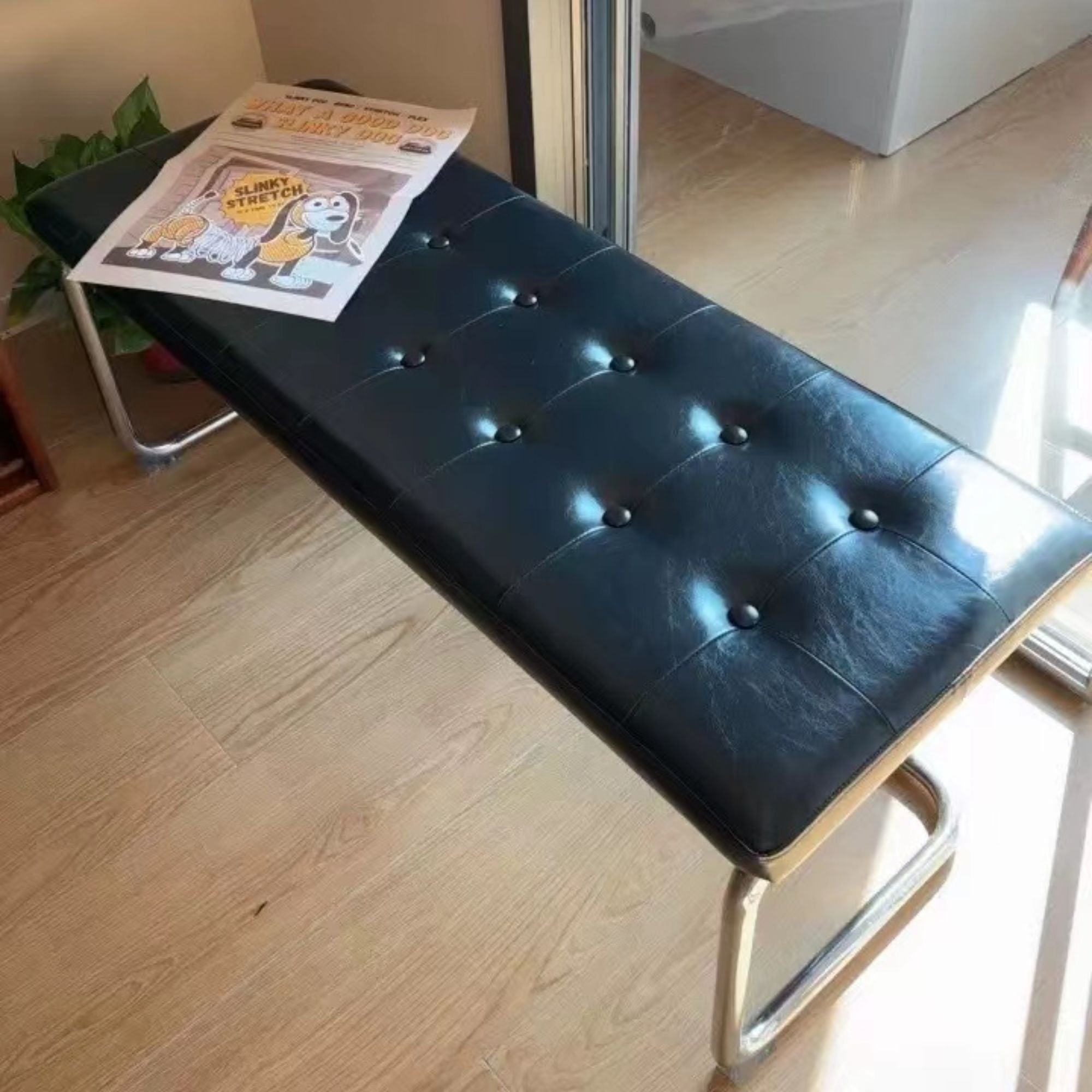 Zephyr stainless steel bench in black close up