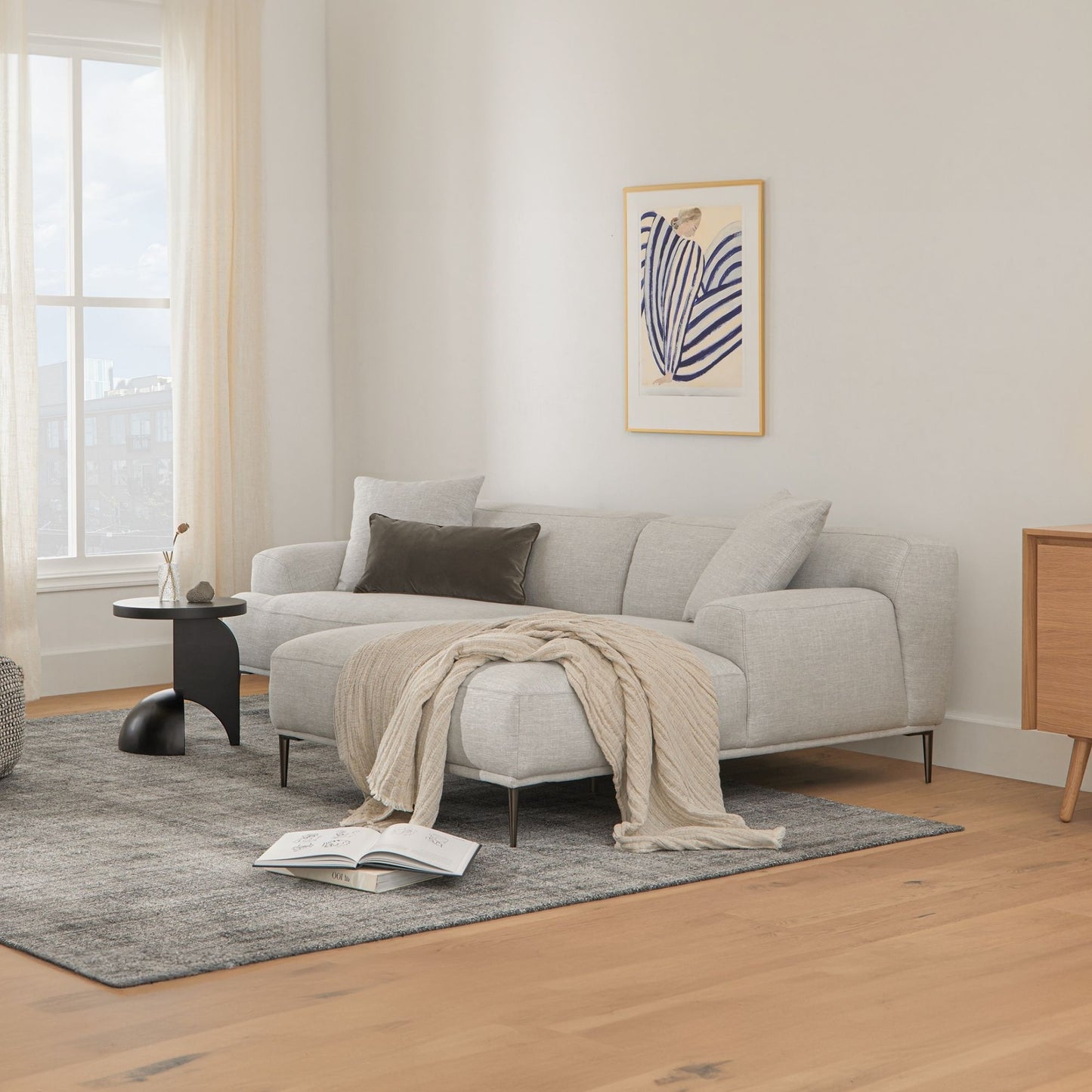 Crystal fabric sectional sofa right grey