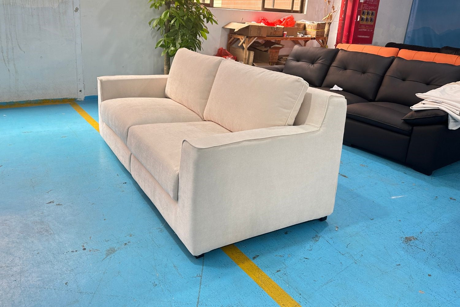 Comfort 180cm & 200cm White Fabric Sofa Christine Lum | Aug 24