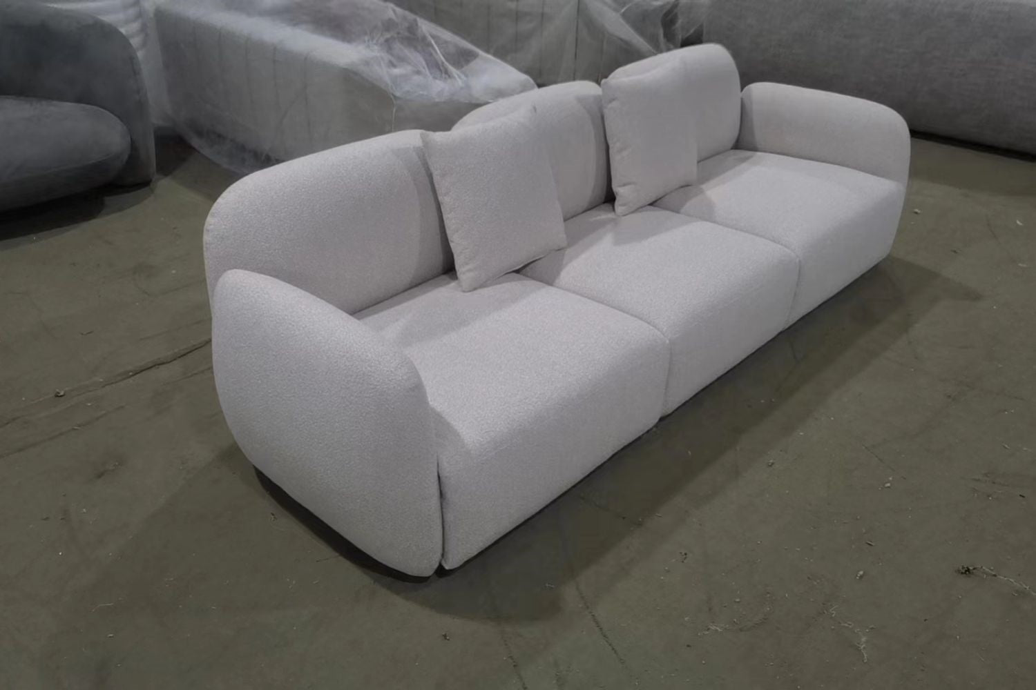 Charmy 262cm Beige (Fila 40) Fabric Sofa Yunhan | Feb 24