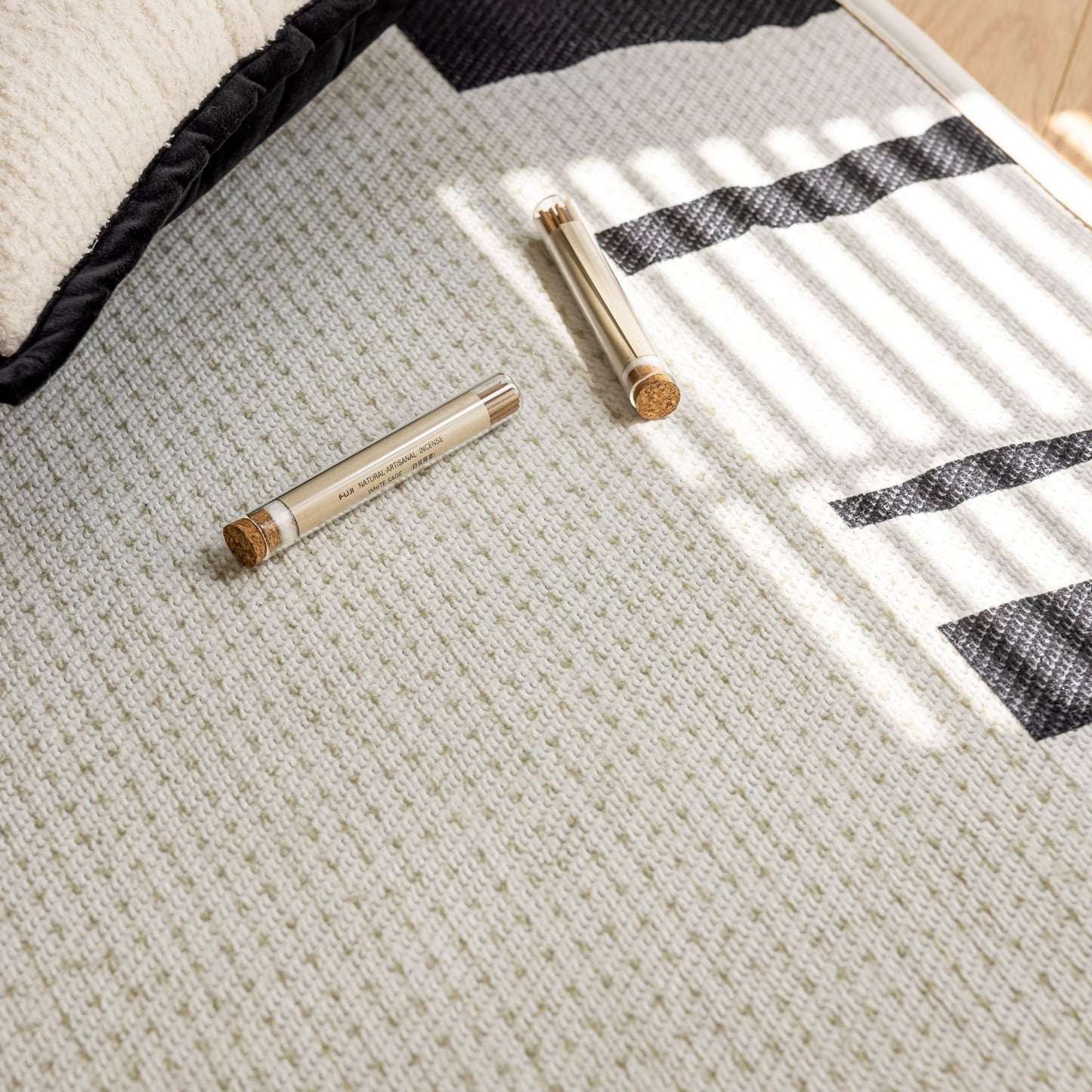 Oboe washable rug white