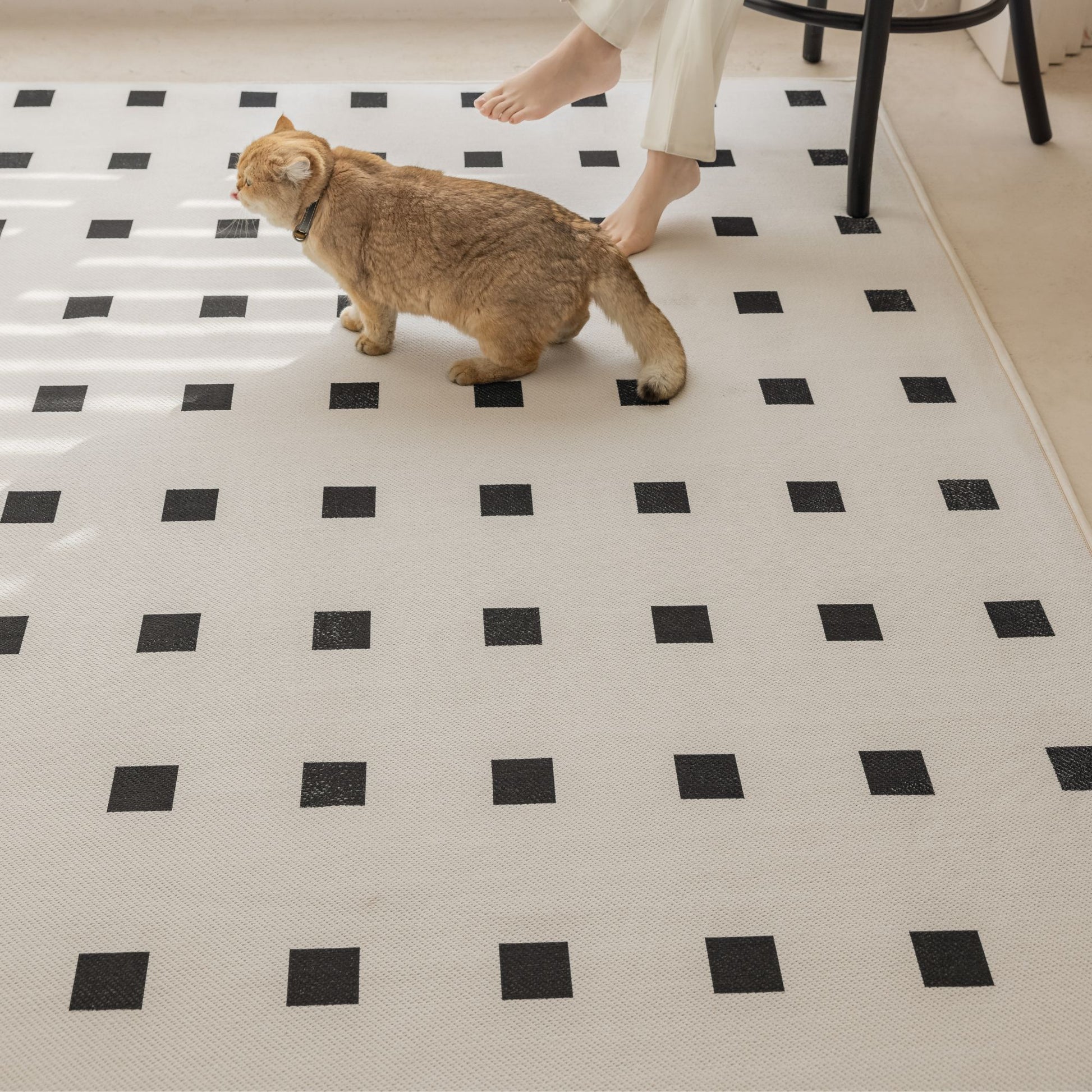 Ode washable rug white