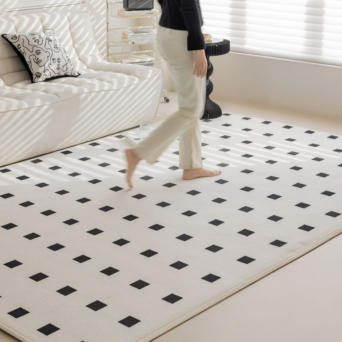 Ode washable rug white