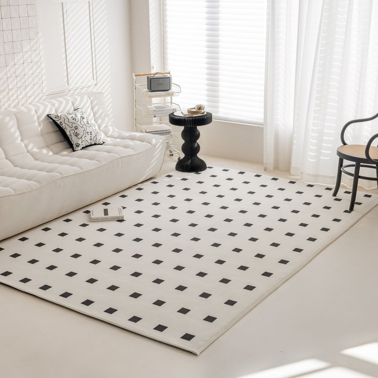 Ode washable rug white
