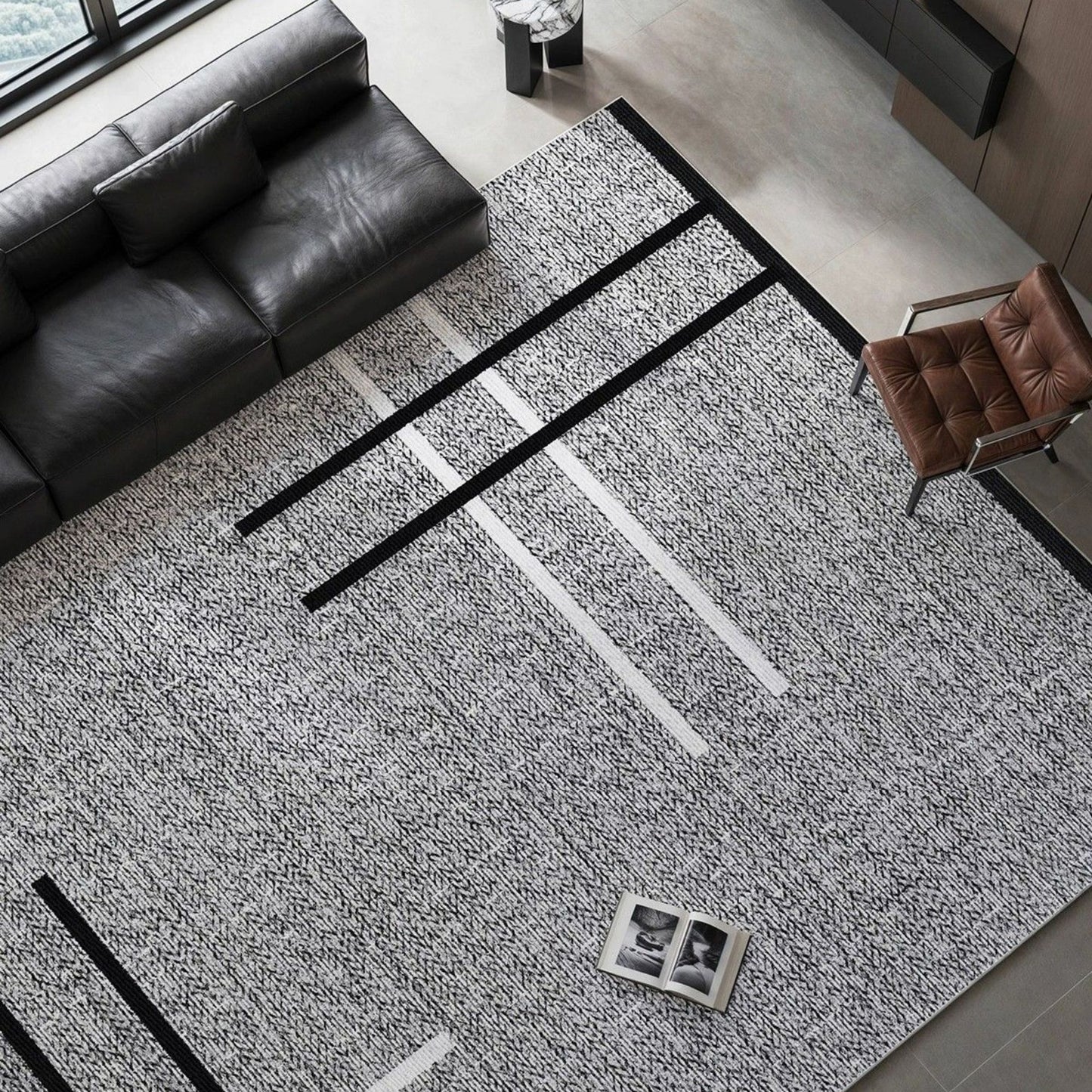 Oscar stripe water resistant rug