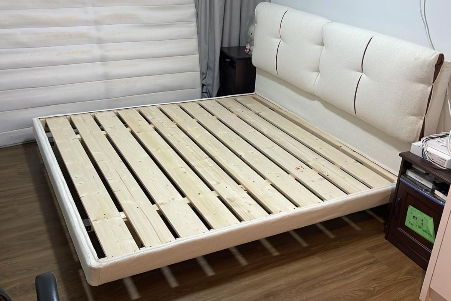 Claudia king size white fabric bed frame John Lee | Mar 25