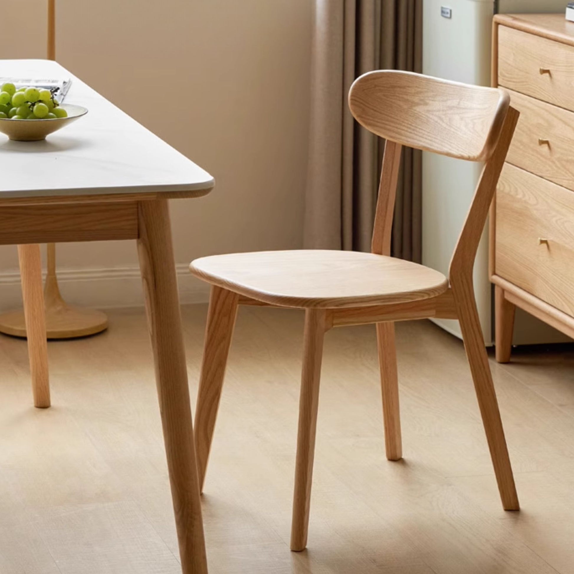 Tank oak wood chair in natural wood finish