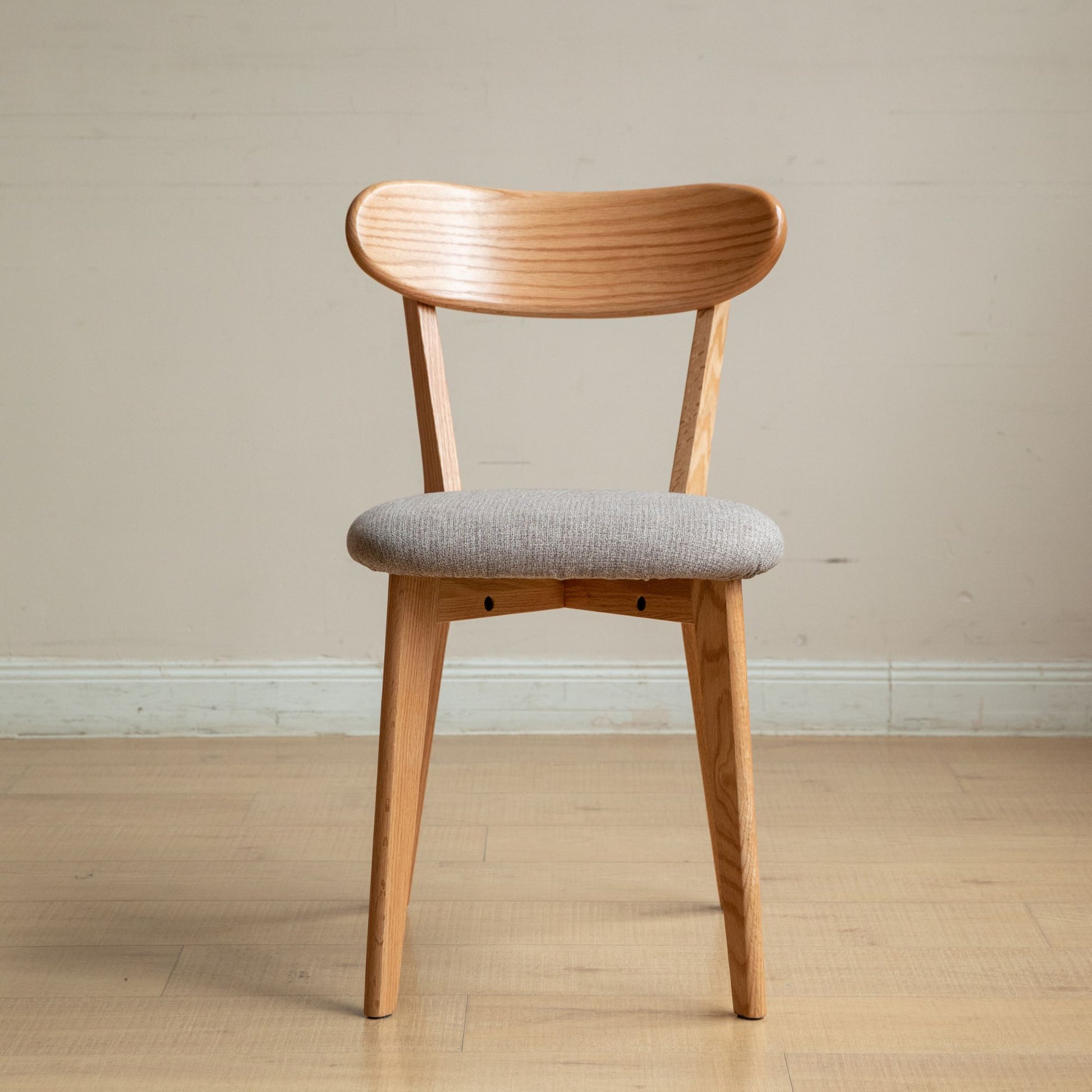 Tank oak wood fabric chair with natural wood finish and grey fabric