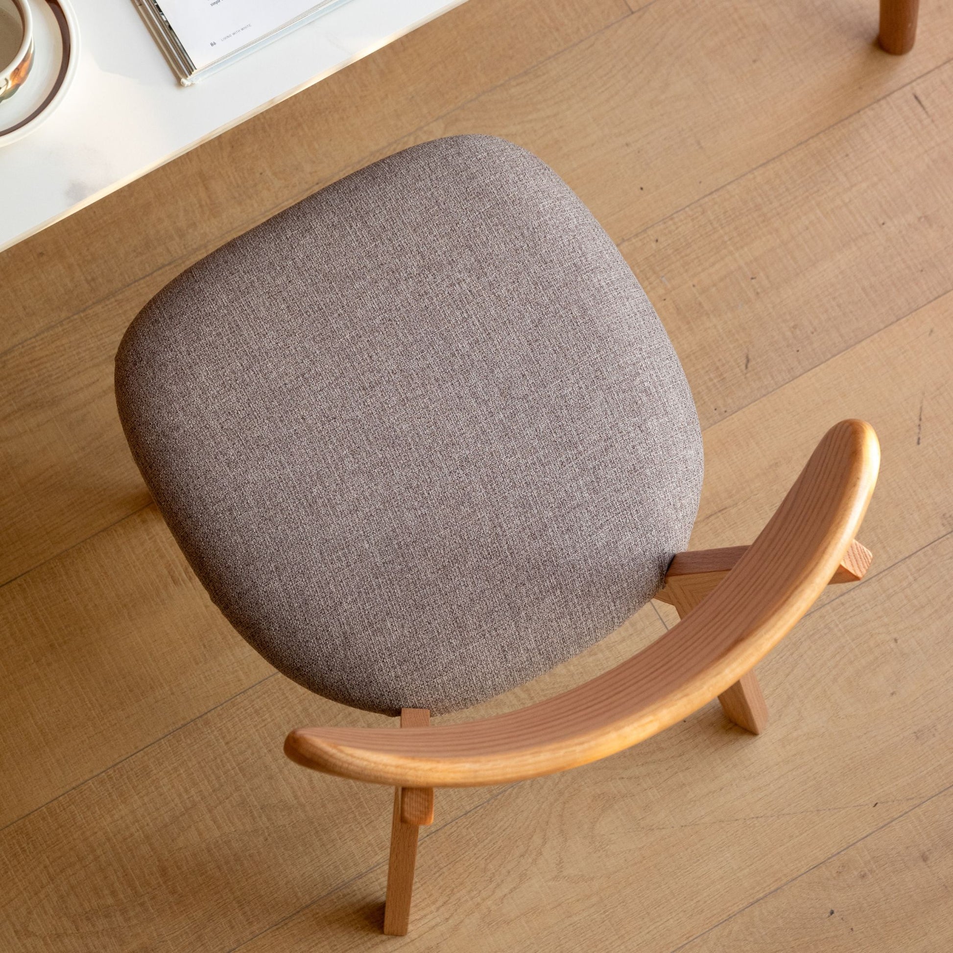 Tank oak wood fabric chair with natural wood finish and grey fabric