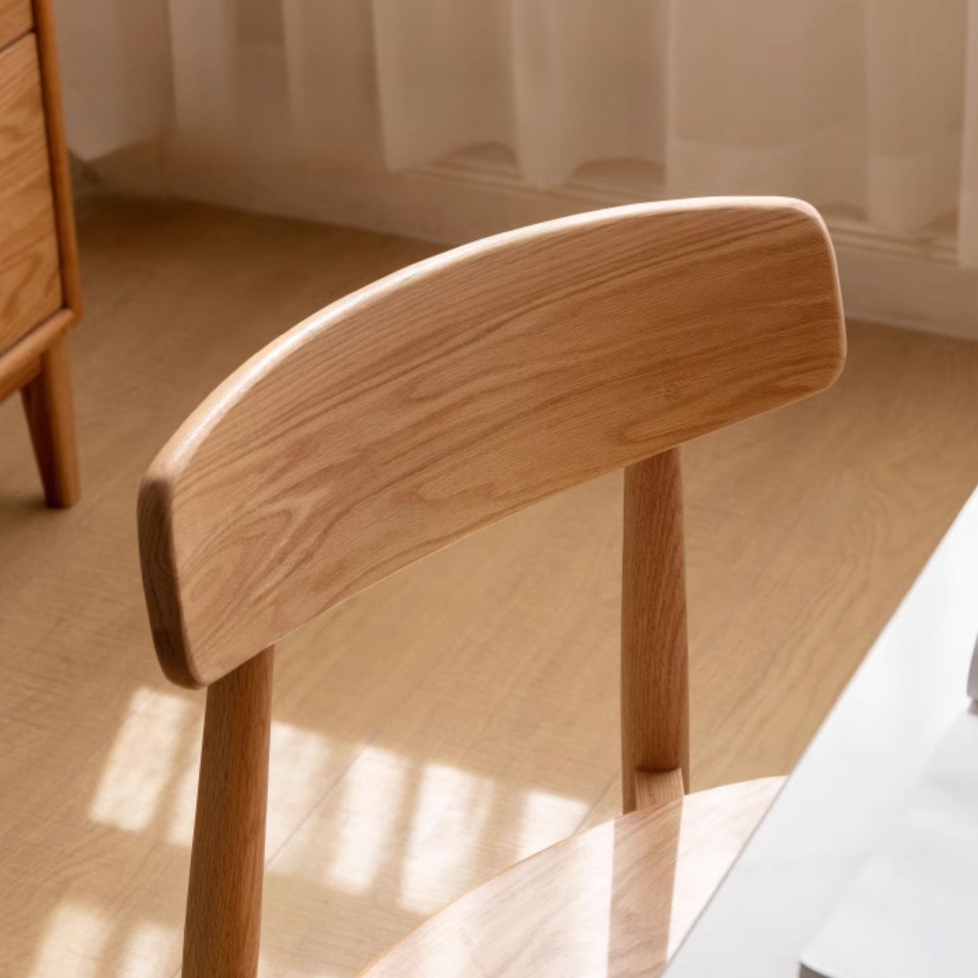 Terra oak wood chair in natural wood finish