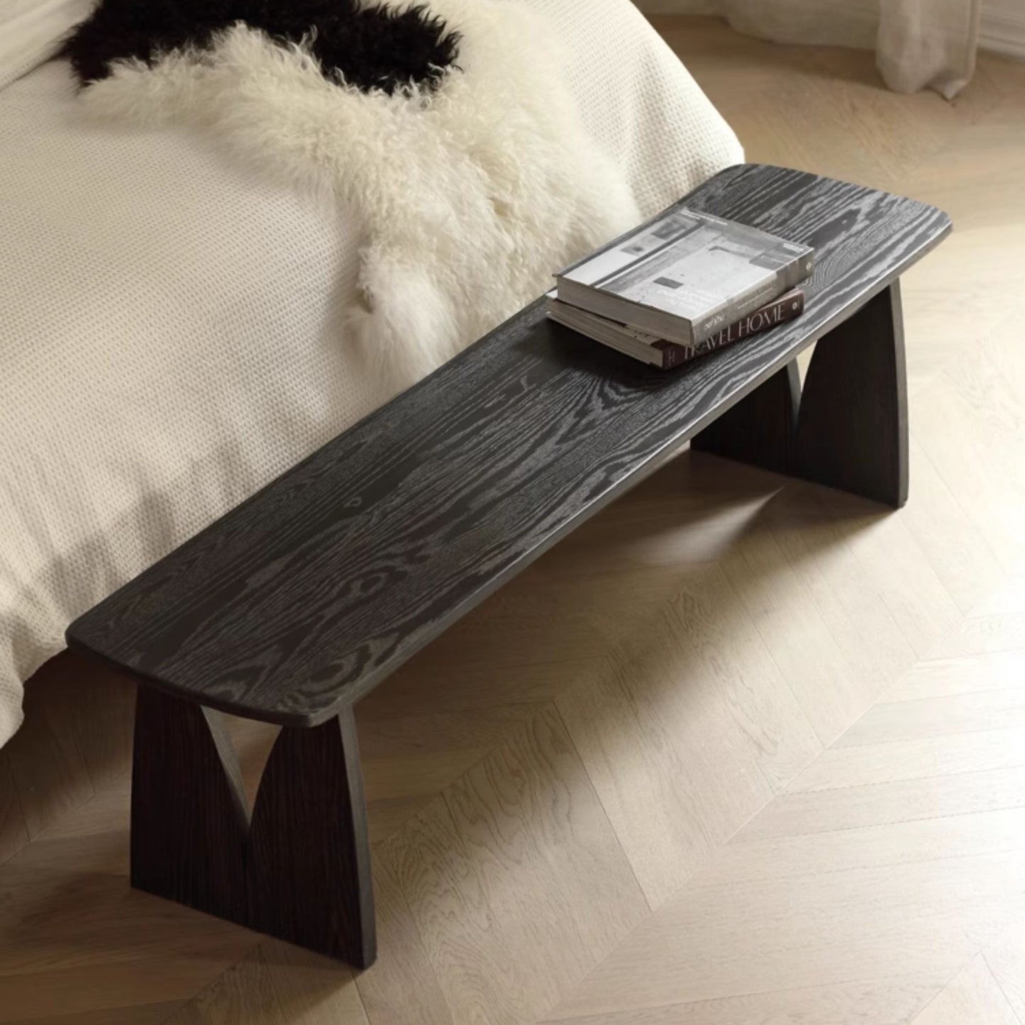 Tinta oak wood bench with black finish