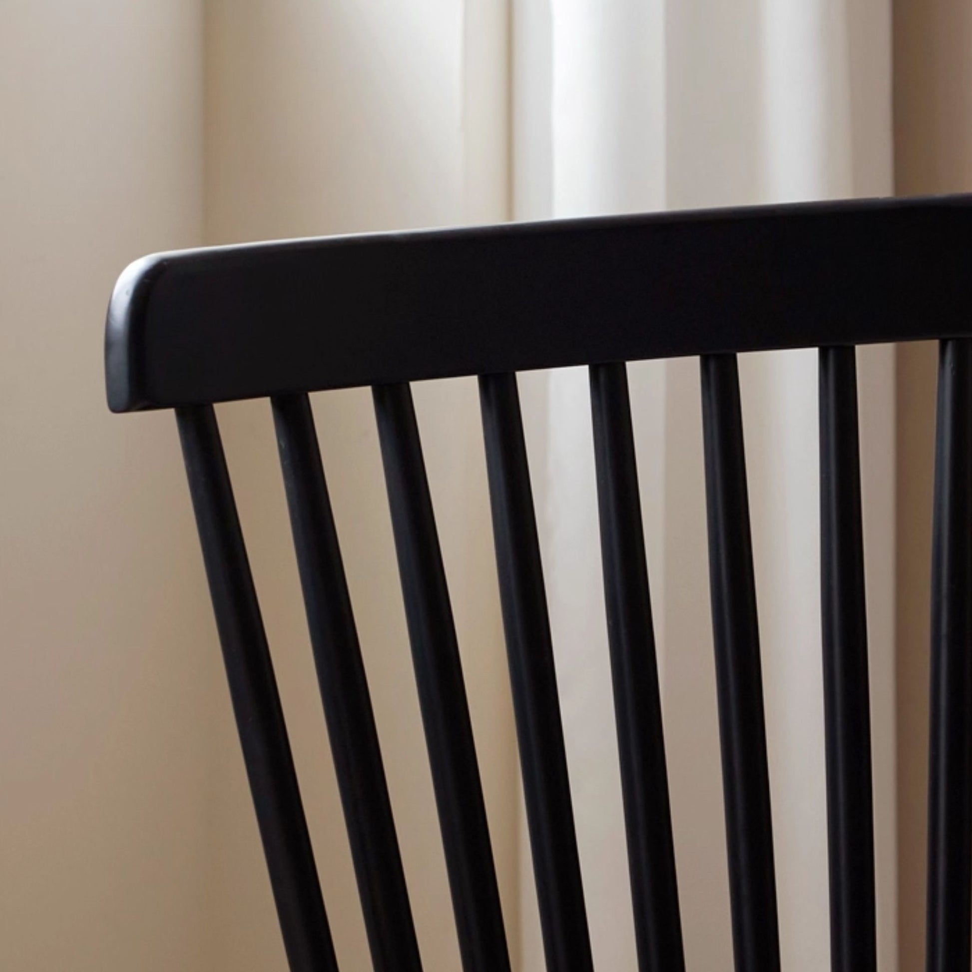 Toby rubberwood chair in black finish