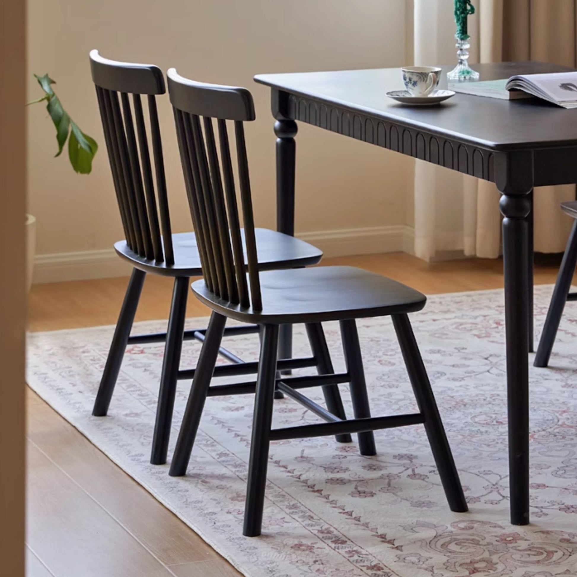 Toby rubberwood chair in black finish