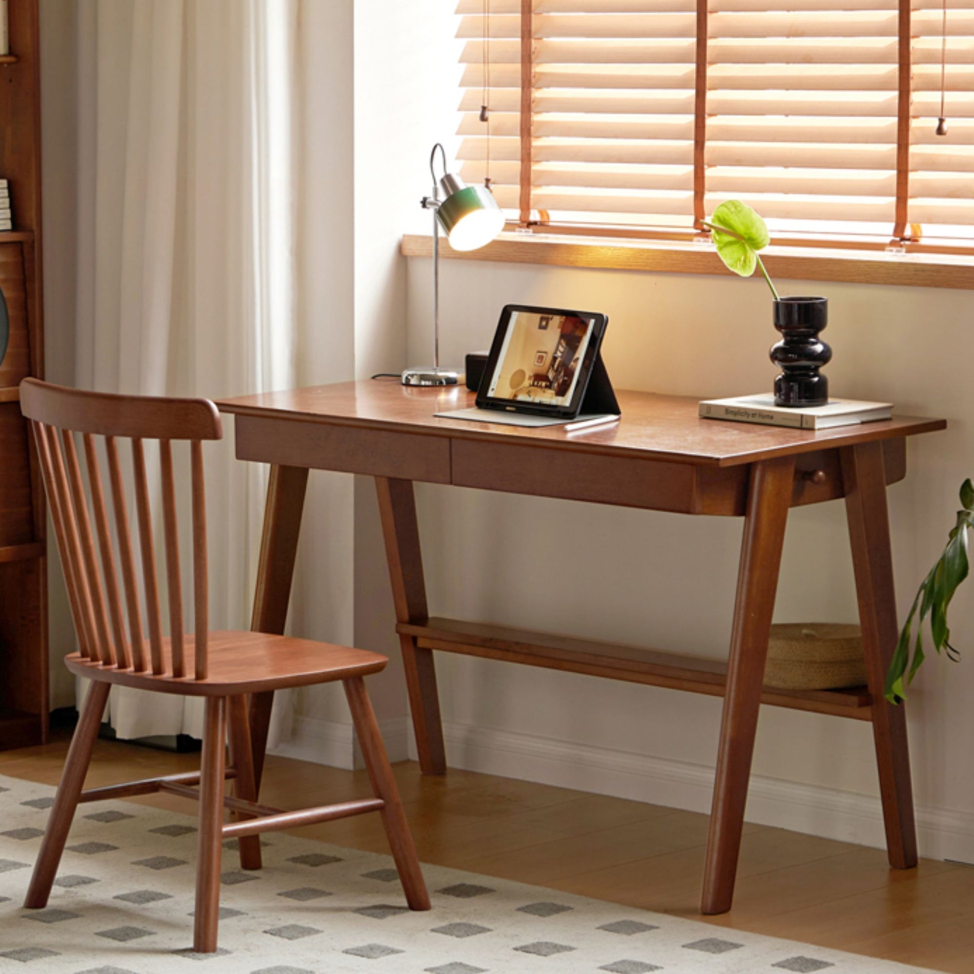 Toby rubberwood chair in brown finish