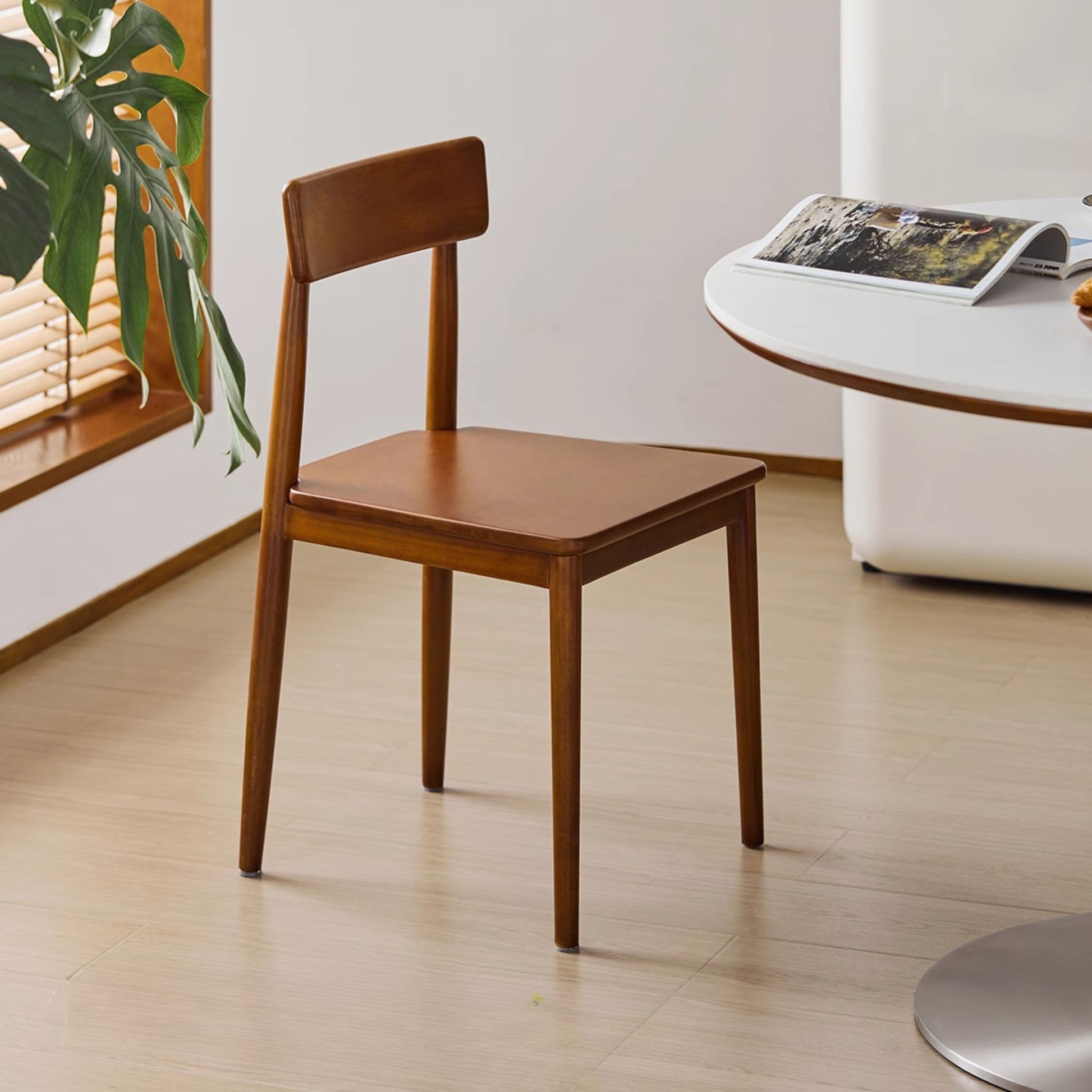 Tranquil poplar wood chair