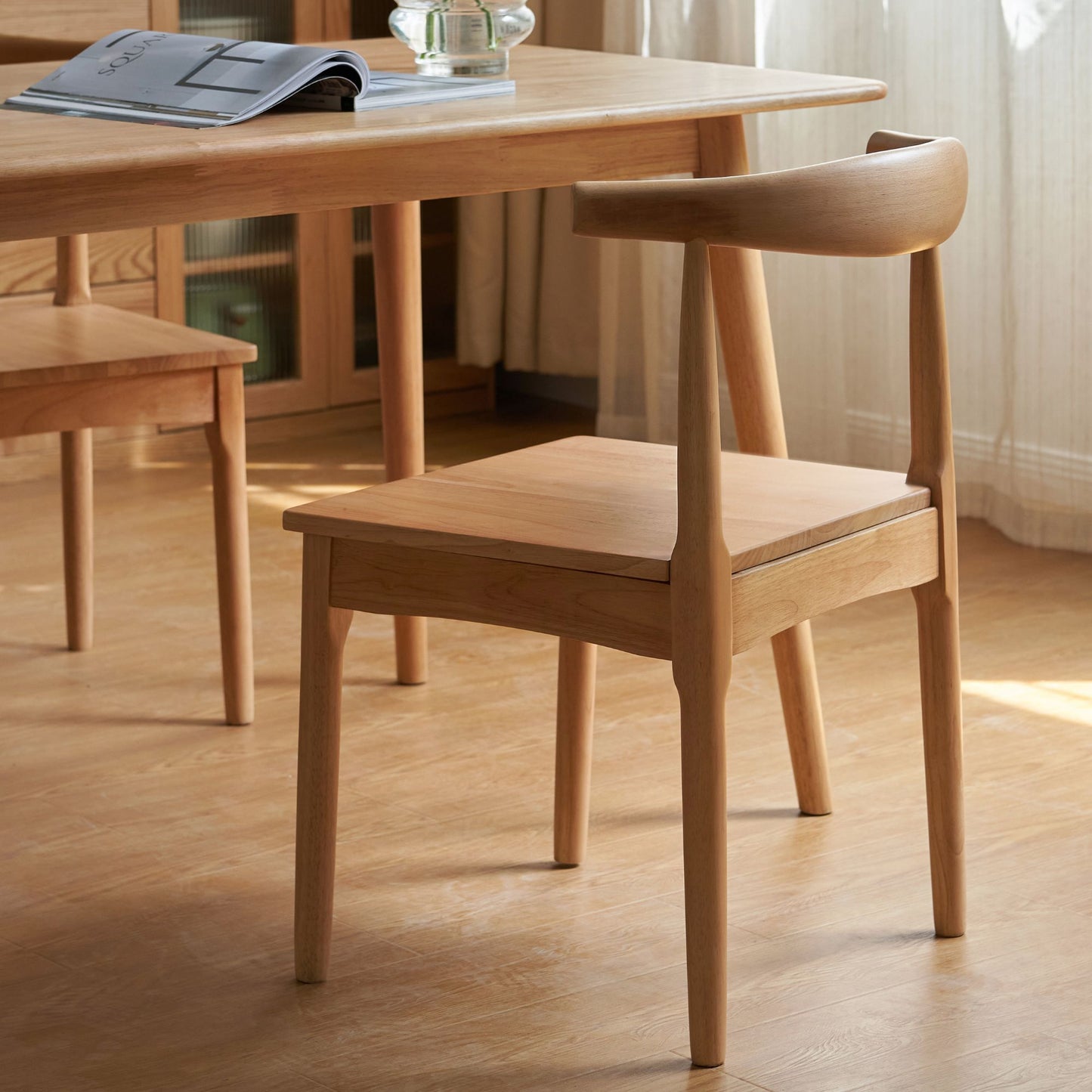 Travis rubberwood chair in natural wood finish