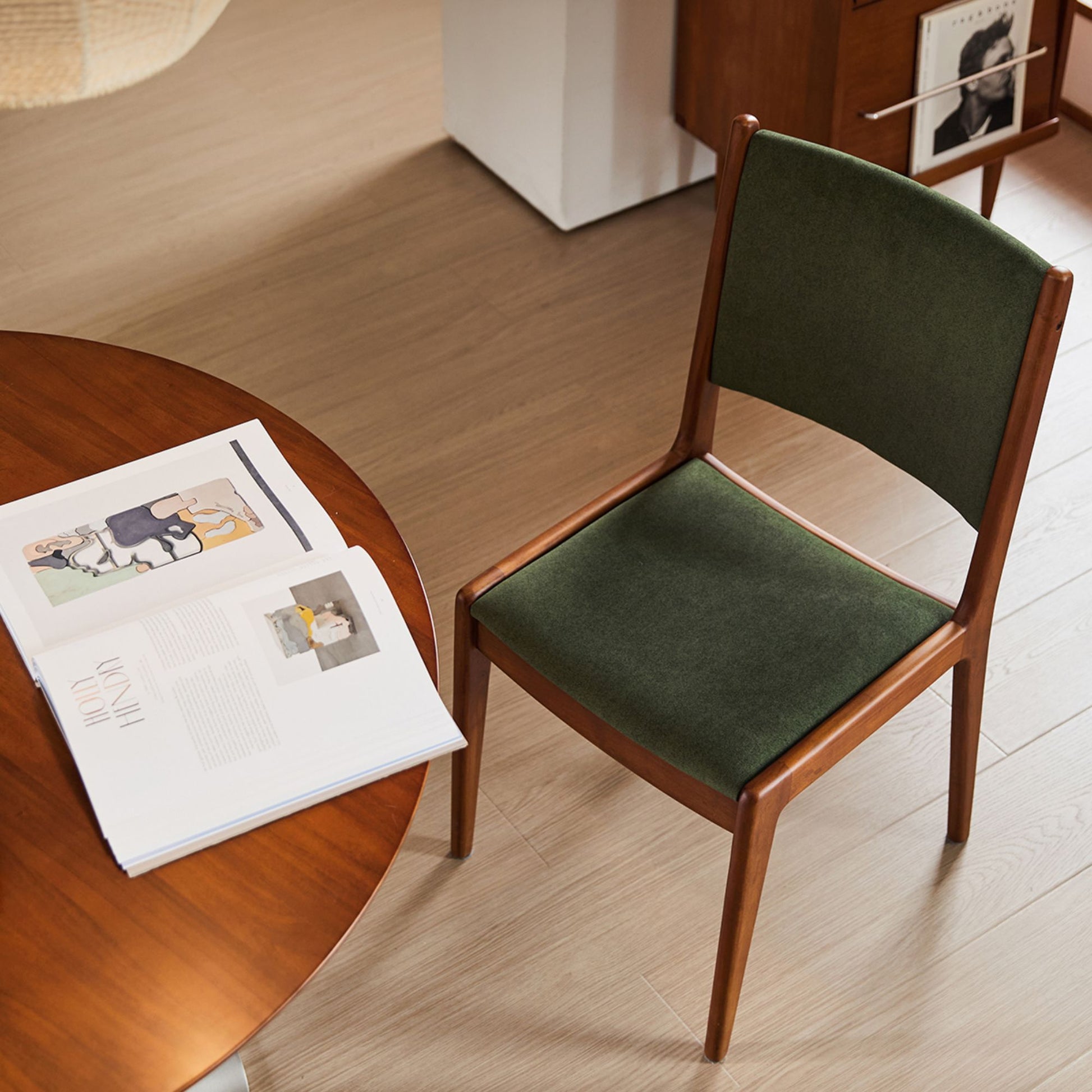Troy poplar wood chair