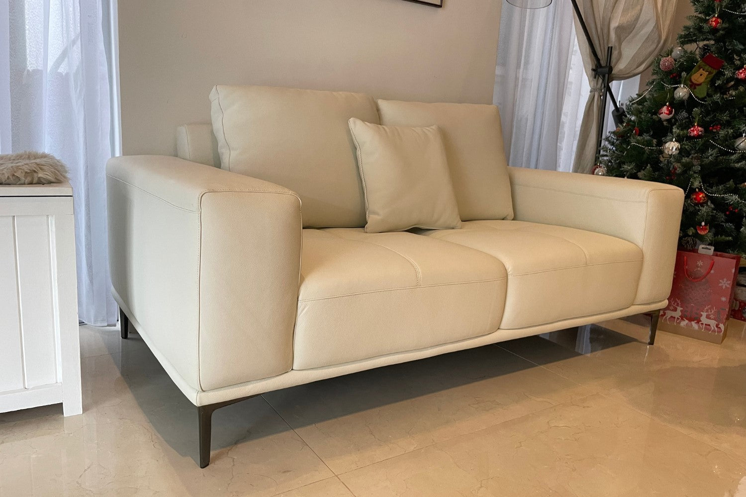 Calm 180cm full leather sofa white