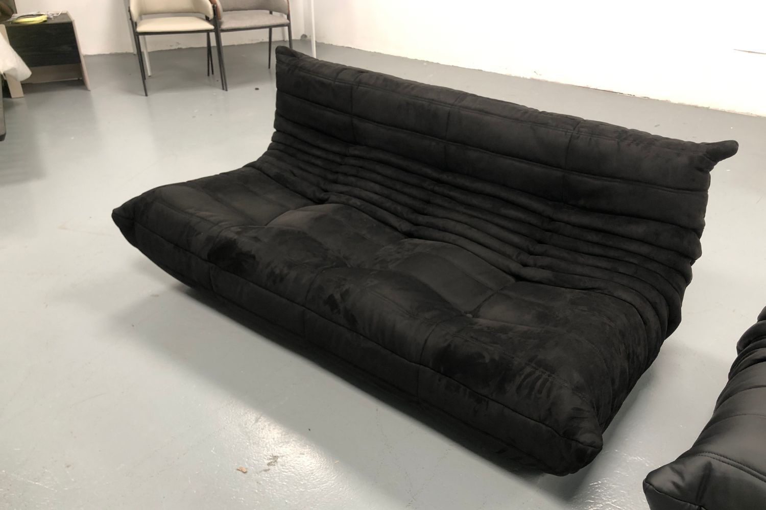 Caterpillar 174cm Black Fabric Sofa John | Dec 23