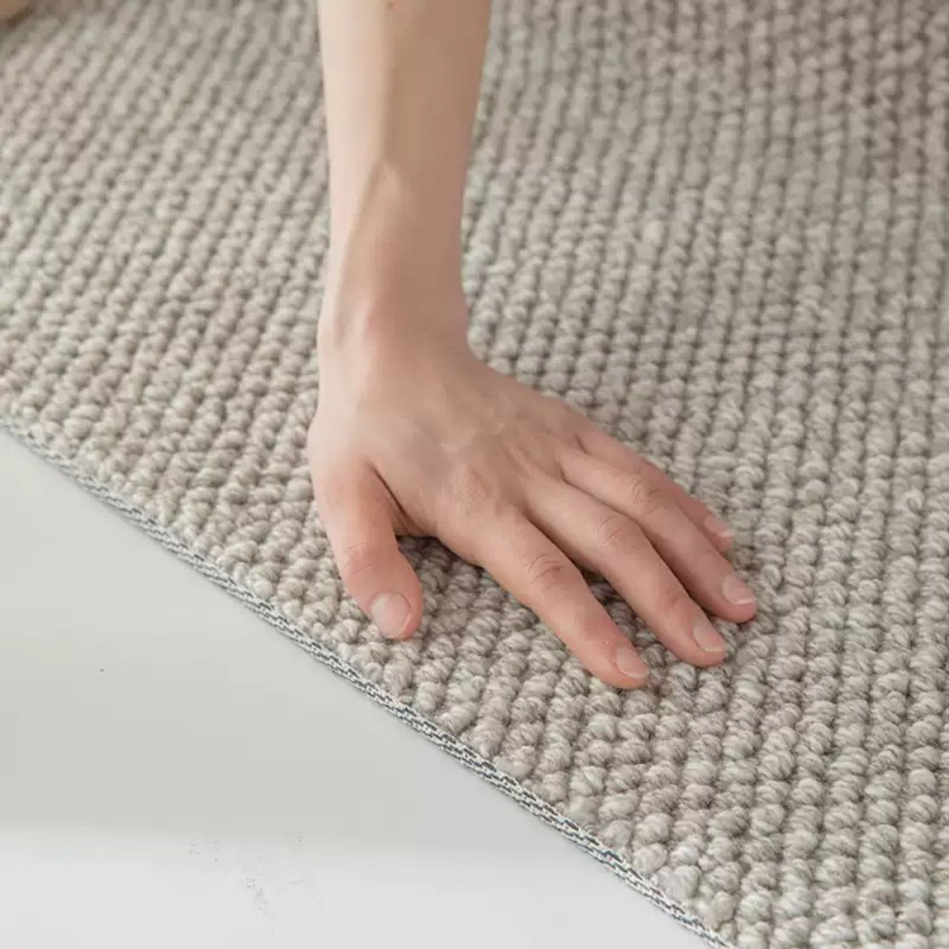 Celine wool rug beige