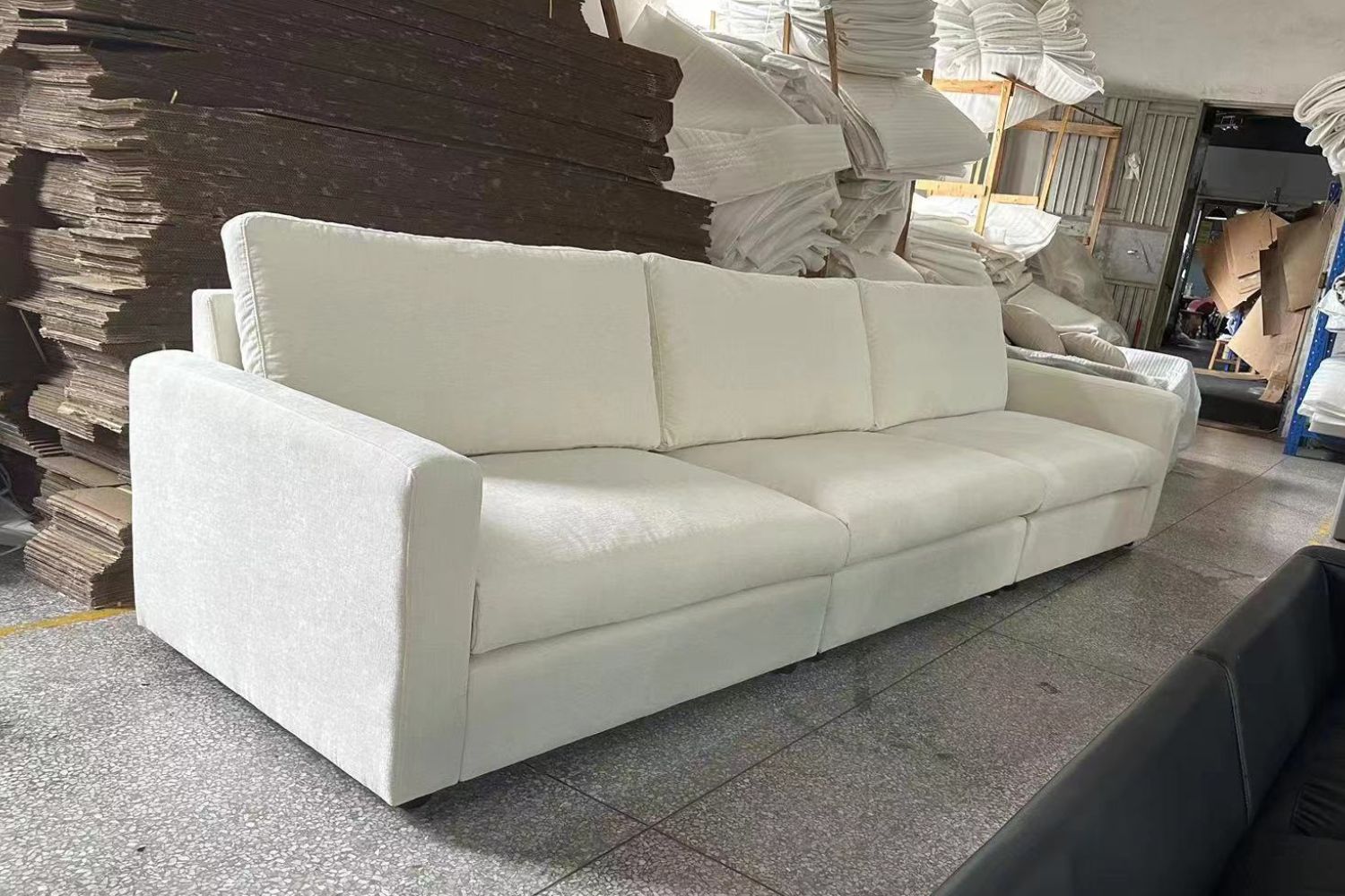 Chalet 350cm White Fabric Sofa | Demo 1