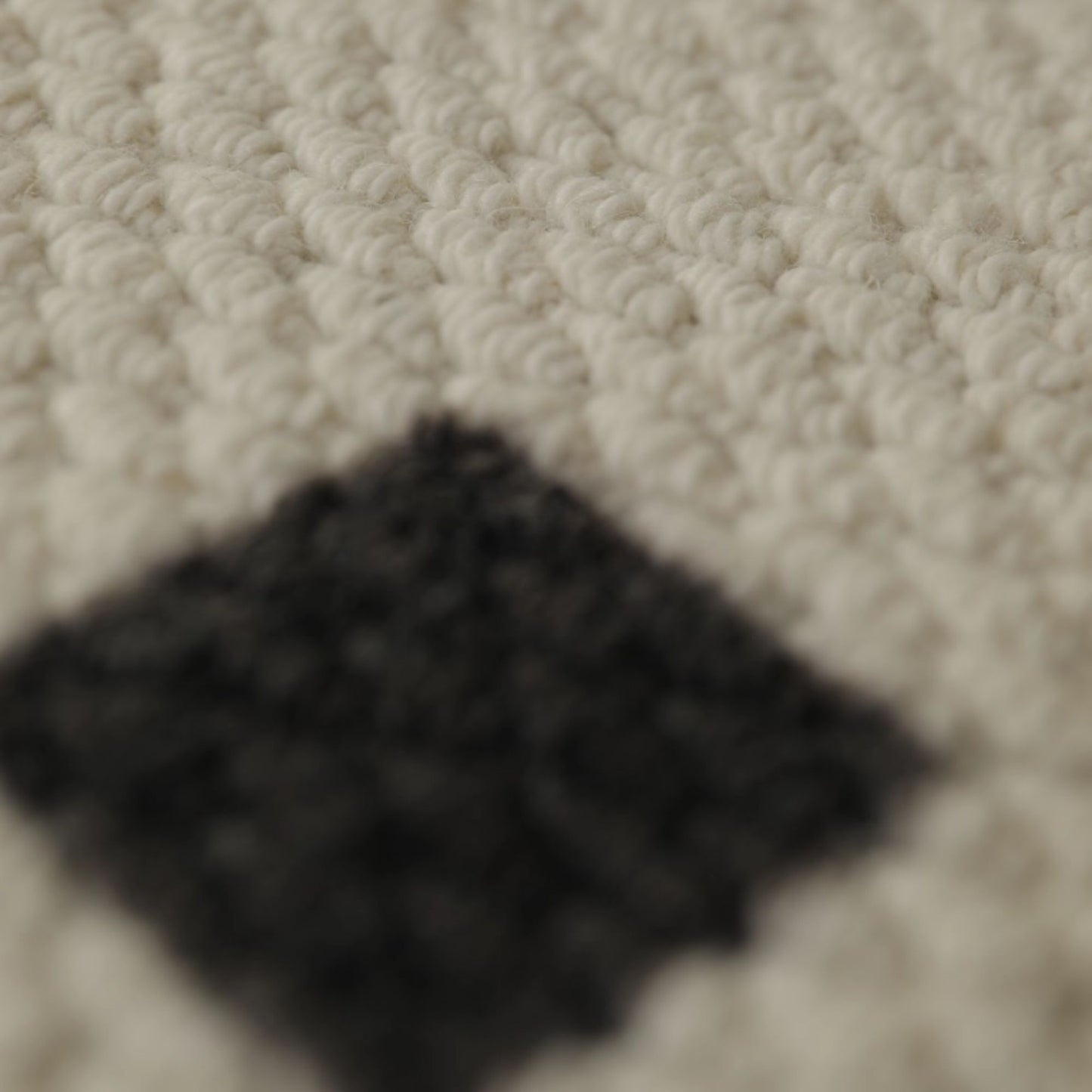 Champion rug beige