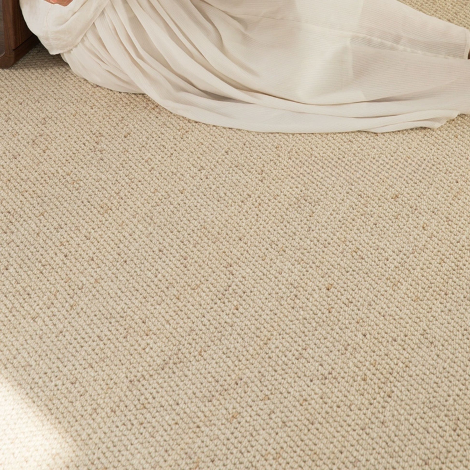 chloe wool rug beige