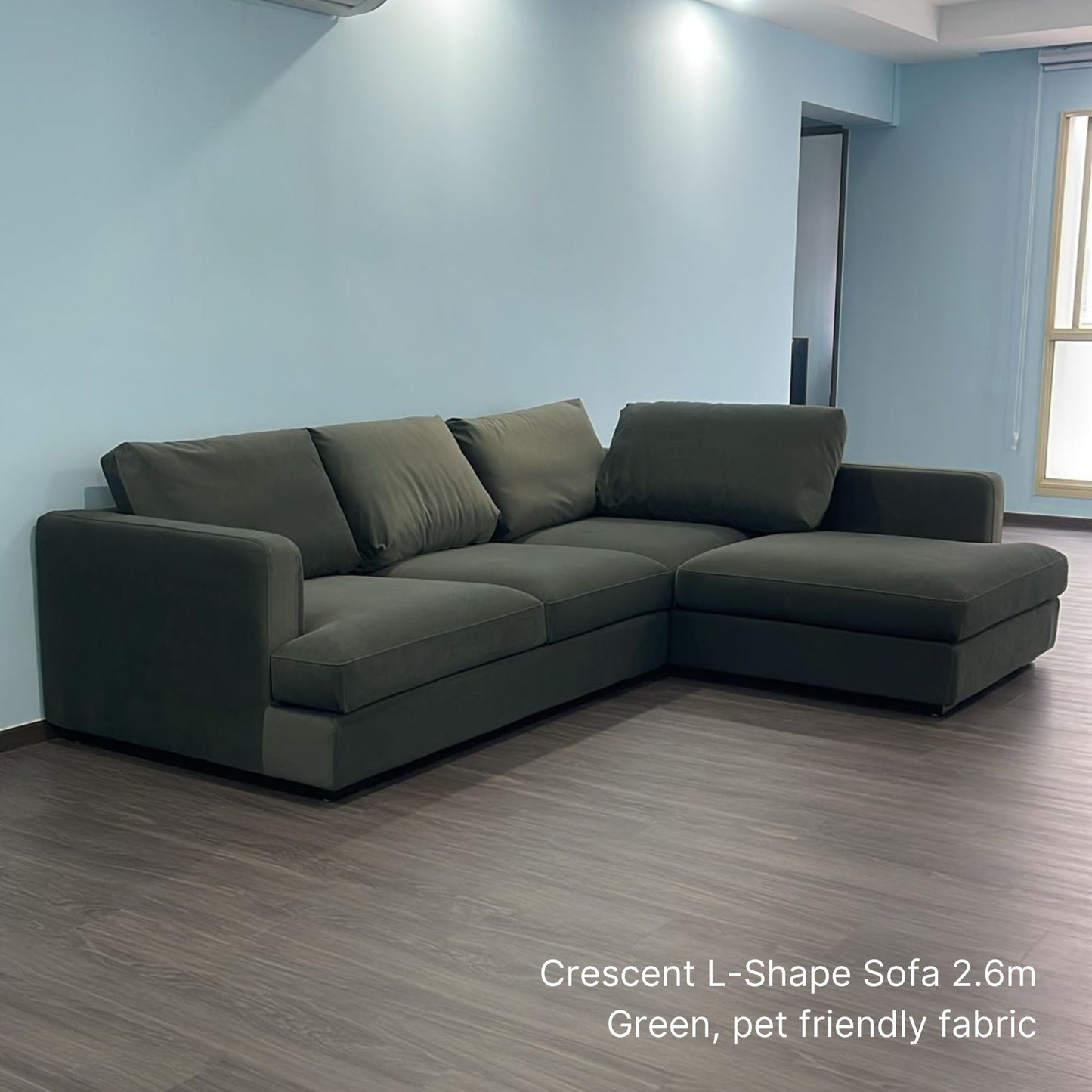 Green 4 seater L-shaped sectional sofa with right chaise in green pet friendly fabric