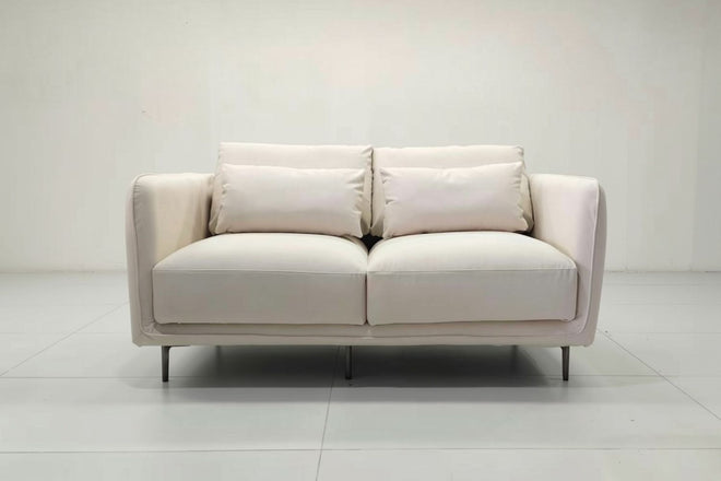 files/factory_Casper_160cm_white_fabric_sofa_Juliana_Tahar___June_26.jpg