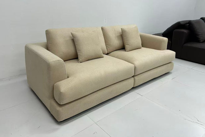 files/factory_christy_220cm_beige_pet_friendly_fabric_sofa_Michelle_Ng_Sep_26.jpg