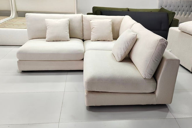 files/factory_claudia_200cm_white_corner_sofa_Oliver_Quek_Sep_26.jpg