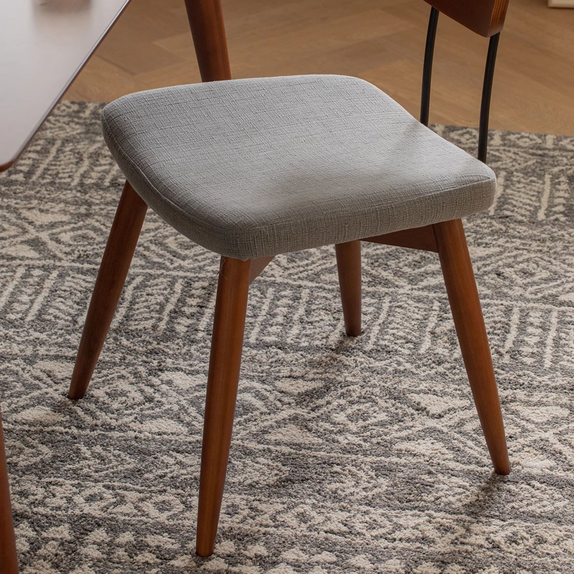 Tate poplar wood chair