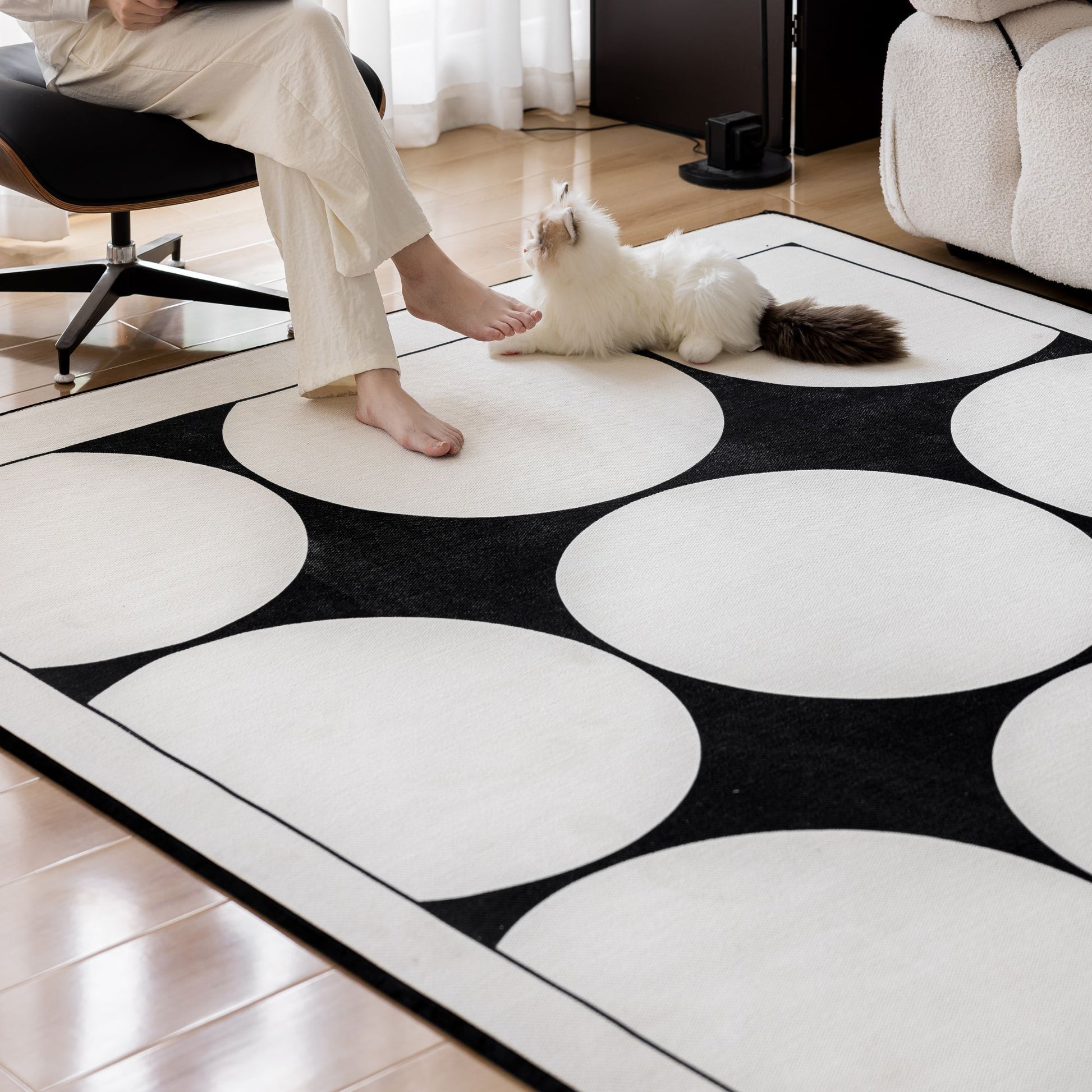 Opal white washable rug
