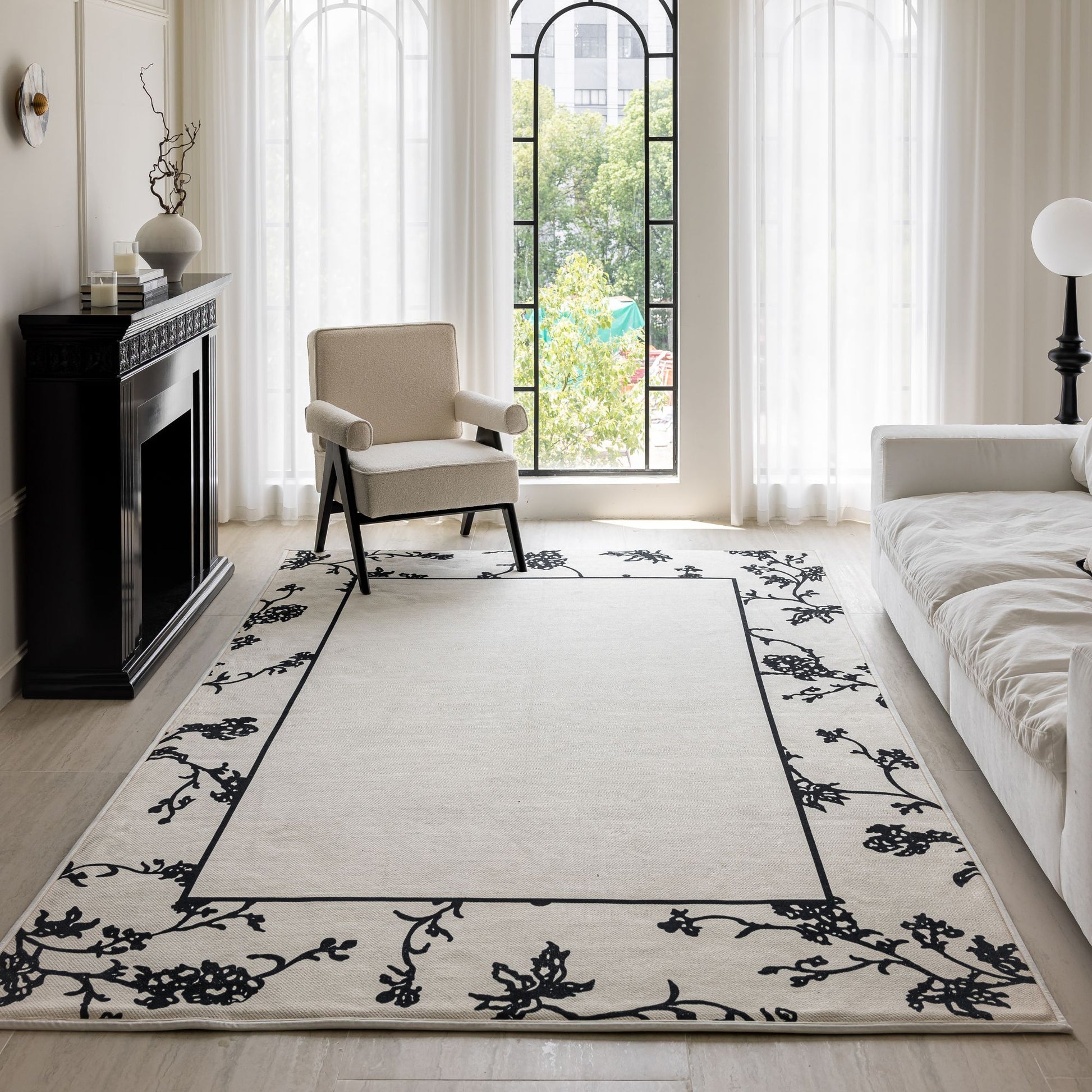 Osman washable rug white