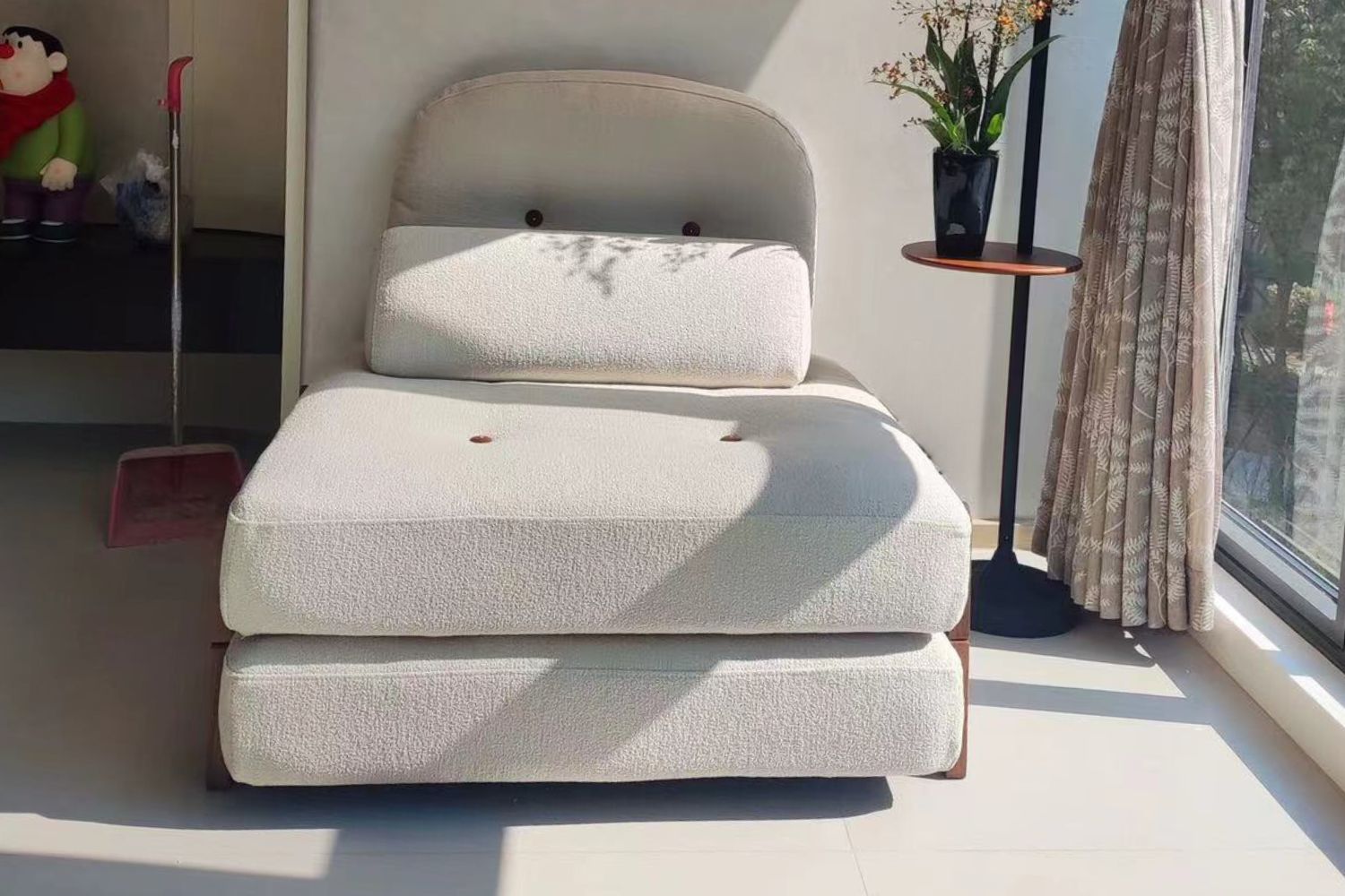 Cakelet 96cm White Fabric Sofa Bed | Demo 1
