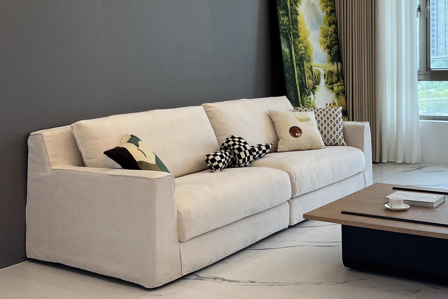 Comfort 260cm White Fabric Sofa | Demo