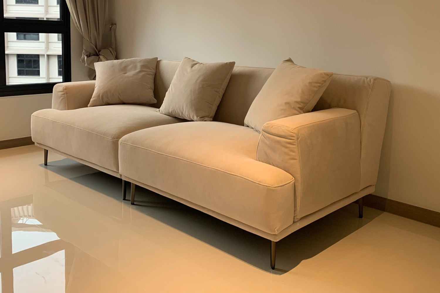 Crystal 220cm beige fabric sofa