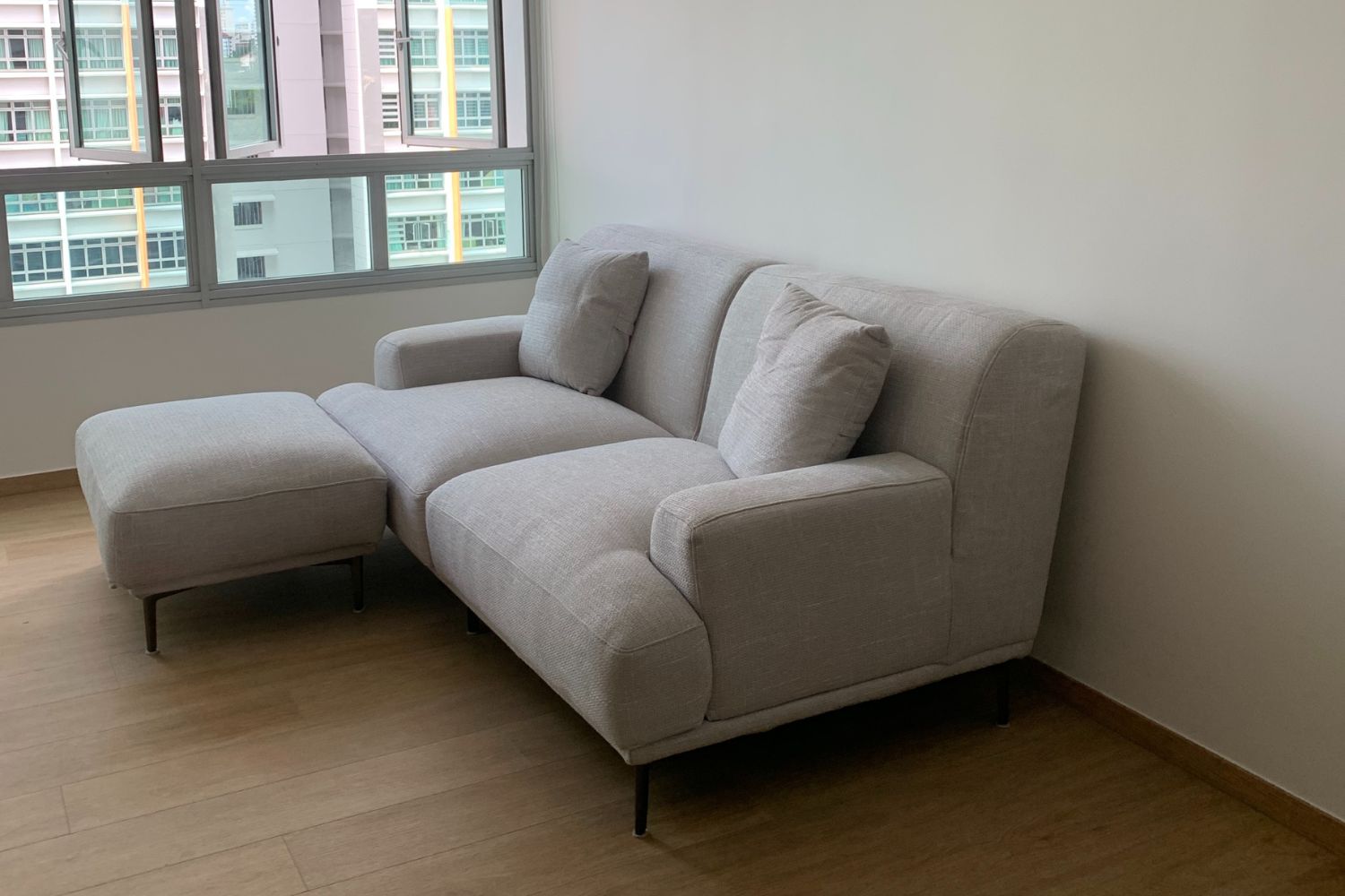 Crystal 200cm grey fabric sofa + ottoman