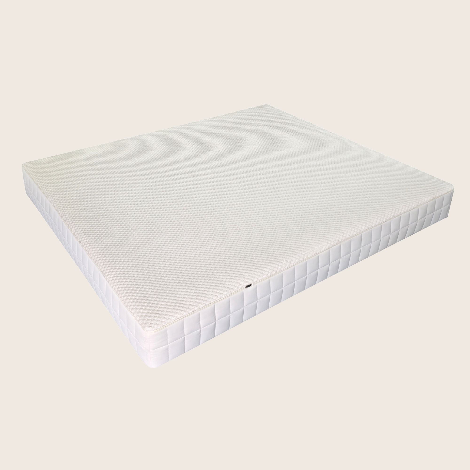 Diagonal view of switch removable cover mattress