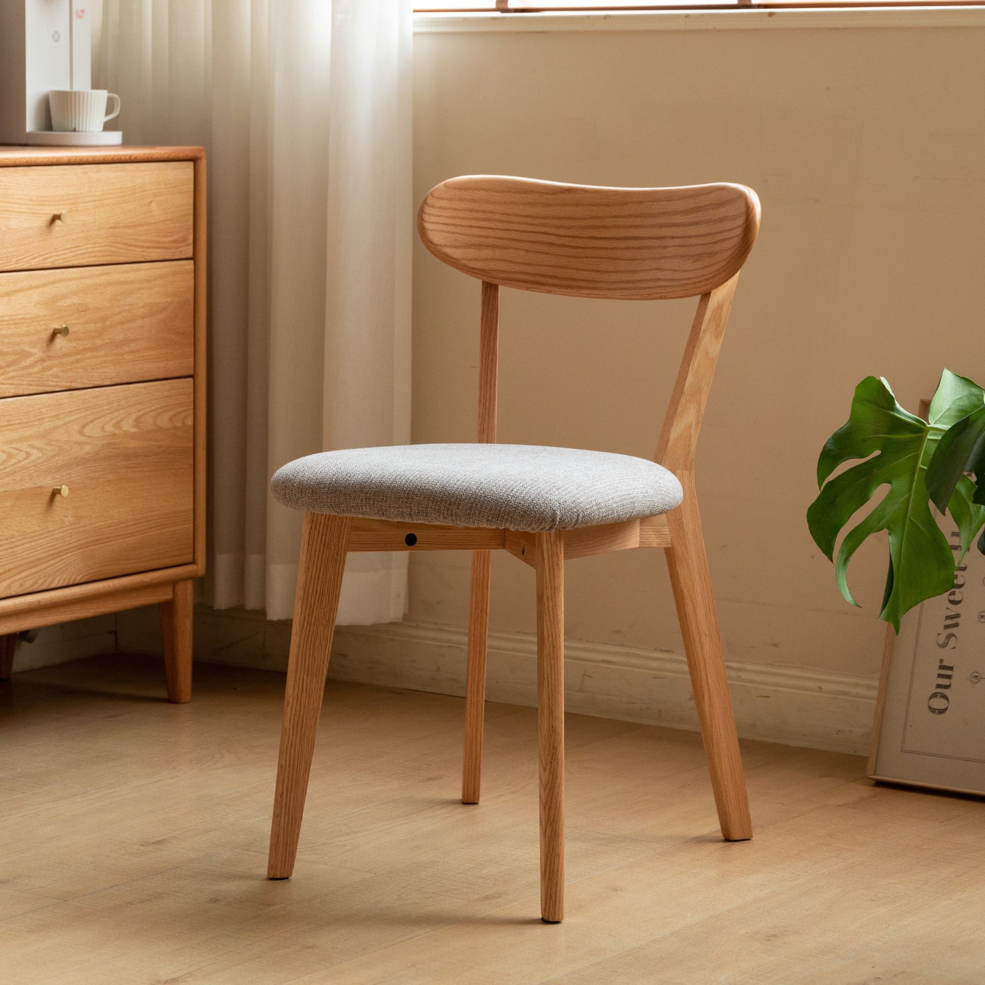 Tank oak wood fabric chair with natural wood finish and grey fabric