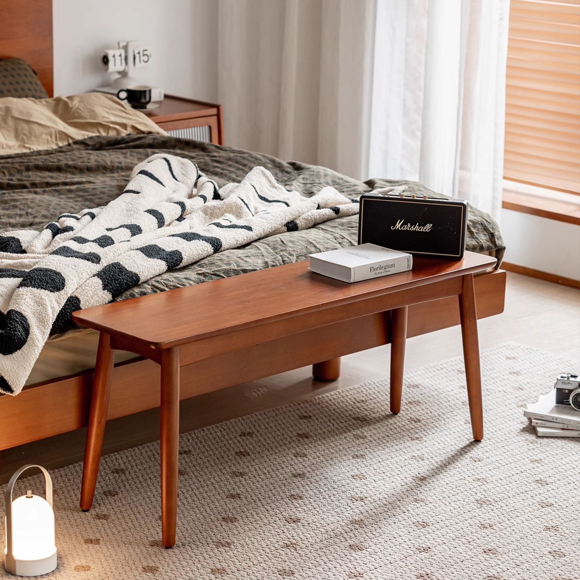Tranquil Poplar Wood Bench | Singapore – Cozylant